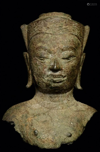 Very good 16/17thC Ayuthaya bronze bust on recently