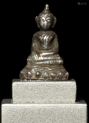 WONDERFUL miniature antique Thai or Lao silver Buddha.