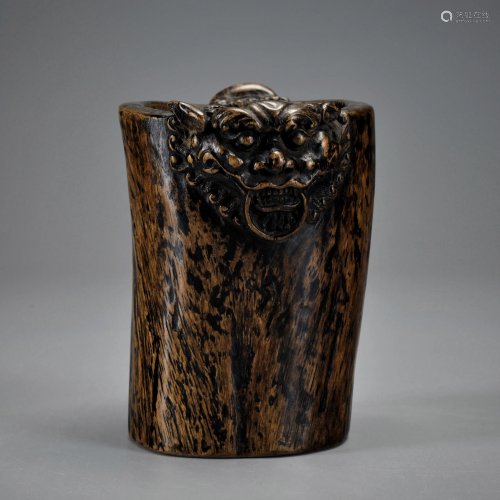A Carved Aloes-wood Brushpot Qing Dynasty