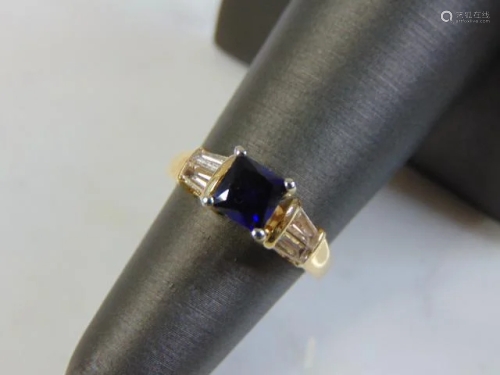 Womens Vintage Estate 14K Gold Sapphire & Diamond Ring