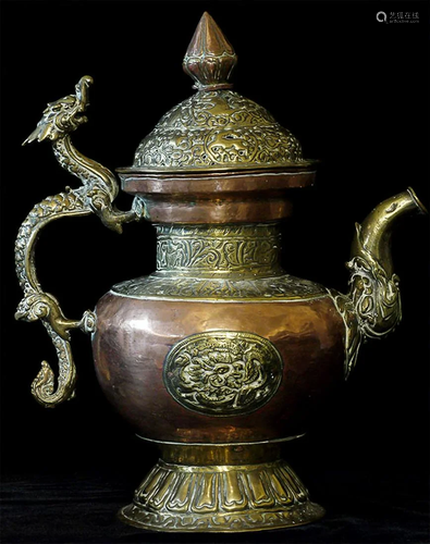 Exquisite Tibetan antique tea pot is approximately 13