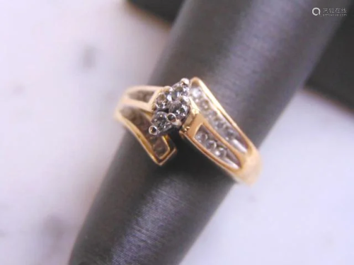 Womens Vintage 14K Yellow Gold Diamond Engagement Ring