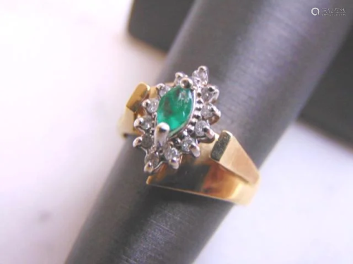Womens Vintage 14K Yellow Gold Emerald & Diamond Ring