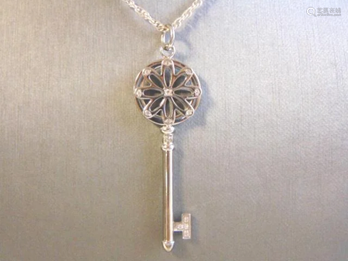 Women's Vintage Sterling Silver Necklace W/ Key Pendant
