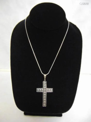 Sterling Silver Cross Pendant & Necklace