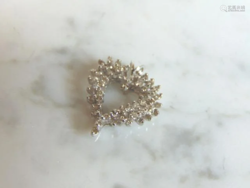Womens Vintage 14K White Gold Heart Diamond Pendant