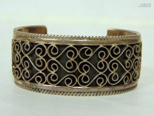 Womens Vintage Ornate Sterling Silver Cuff Bracelet