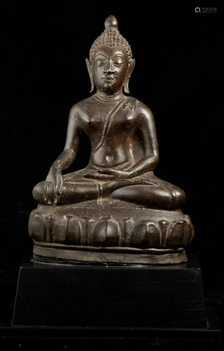 Finely cast17/18thC Northern Thai Buddha