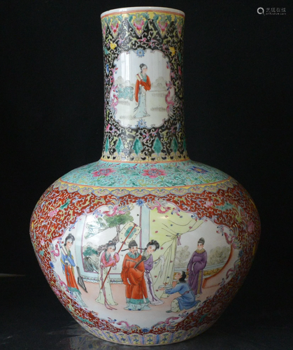 Porcelain FAMILLE ROSE VASE