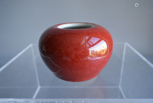 Porcelain Red glaze room small spittoon