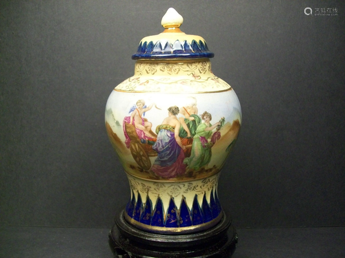 Porcelain A FINE ENAMEL BEAUTIFUL GIRLS JAR