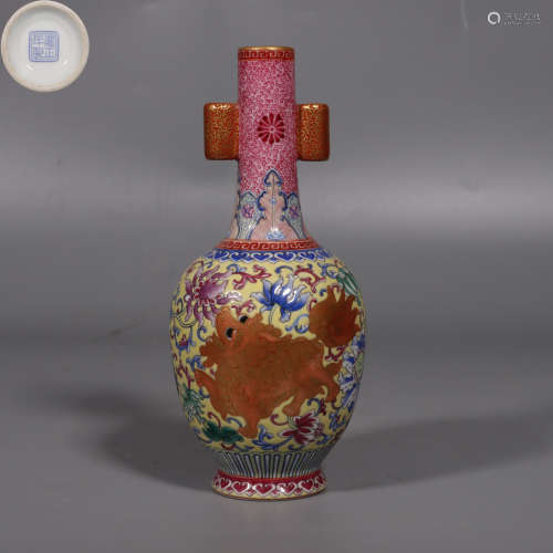 Chinese Qing Dynasty Yongzheng Famille Rose Porcelain 
