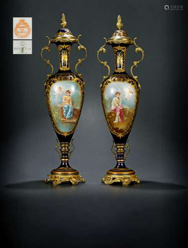 1846年制 赛弗尔（Sevres）宫廷珐琅彩手绘描金赏瓶 （一对)
