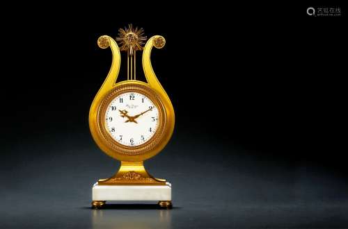 1950年制 乌拉维尼（Hour Lavigine）太阳神饰竖琴台钟