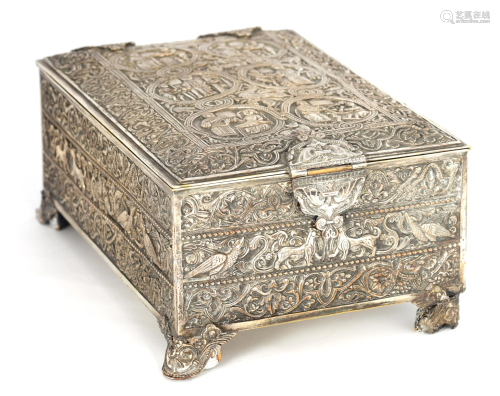 A 19TH CENTURY SILVERED BRONZE JEWELLERY CASKET th