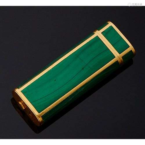 CARTIER. Briquet en or jaune 18K 750 mill. paré de plaques d...