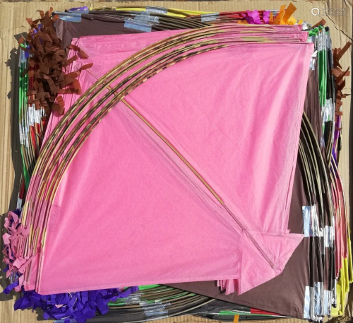 50 Kites Pack (small – medium – large)