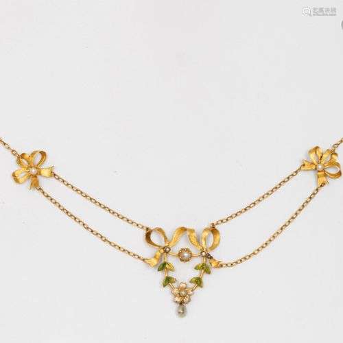 Collier « Collerette » en or jaune à décor de guirlandes et ...