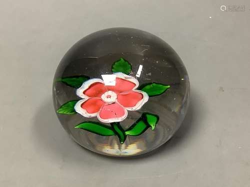 An antique Baccarat pink dog rose glass paperweight, star cu...