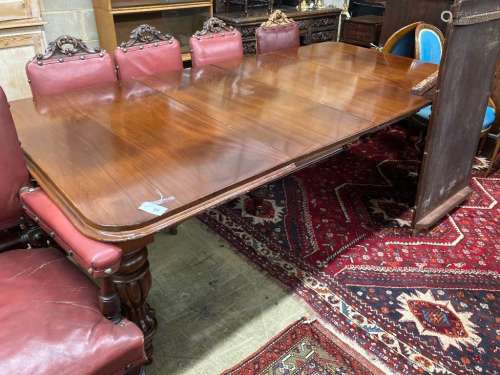 A Victorian mahogany extending dining tablewith moulded top ...