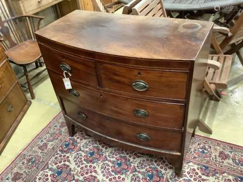 A Regency mahogany bow-fronted chest of drawers(reduced in h...