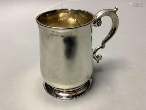 A George II silver baluster mug, Thomas Rush, London, 1734, ...