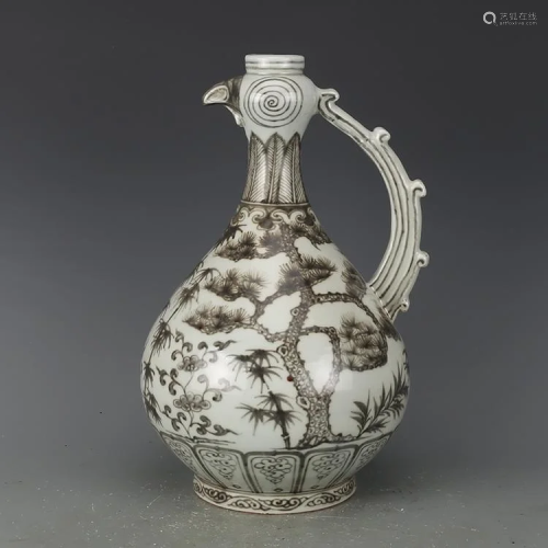 Ming dynasty white chicken head shaped teapot with plum