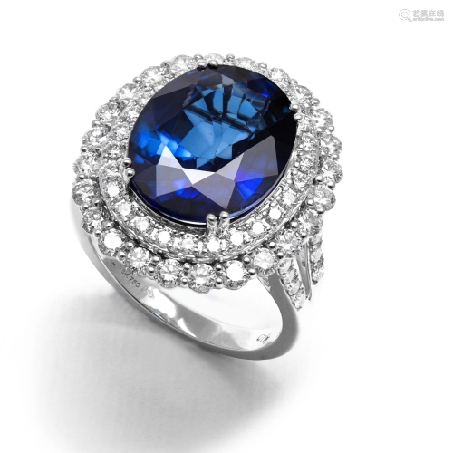 18k White Gold - 10.43tcw - Sapphire & Diamond Ring