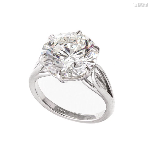 18k White Gold - 7.30tcw - Diamond Ring