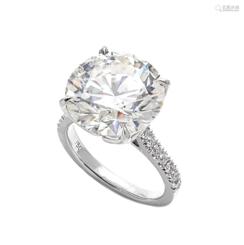 18k White Gold - 10.50tcw - Diamond Ring