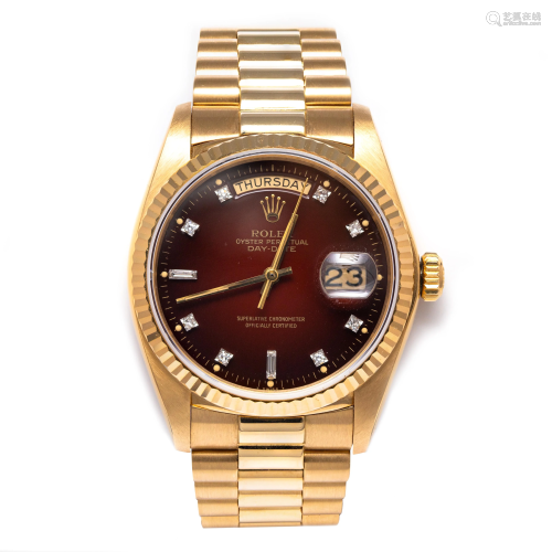 Rolex - 18K Yellow Gold - DayDate - Men - 1981