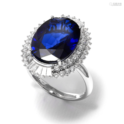 18k White Gold - 10.12tcw - Sapphire & Diamond Ring