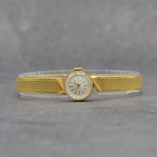 LONGINES 18k yellow gold ladies wristwatch