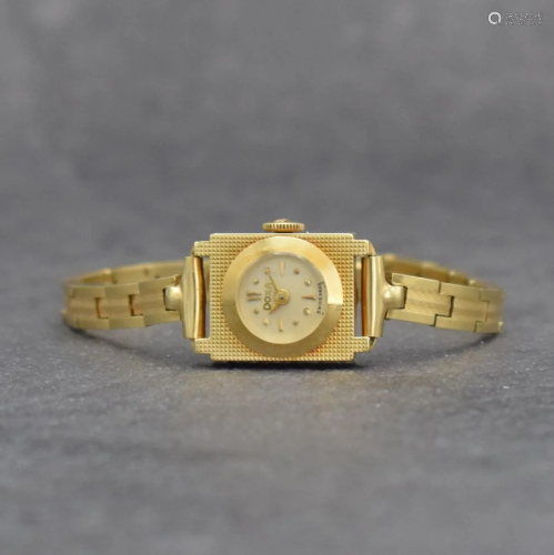 DOXA 14k yellow gold ladies wristwatch