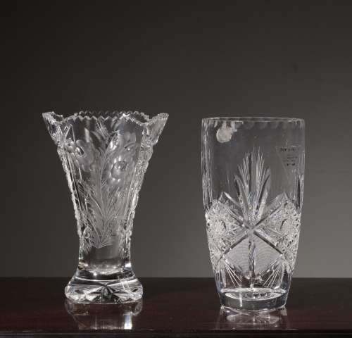 Ein Paar Vasen aus tschechischem Kristall