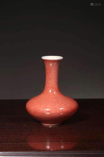 Rouge Vase, Qing Dynastie