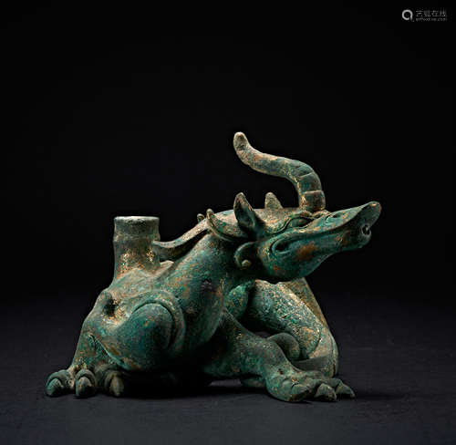 BRONZE GILT ORNAMENT, HAN DYNASTY, CHINA