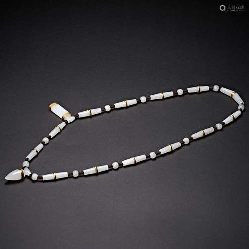 HETIAN JADE GOLD CLAD NECKLACE