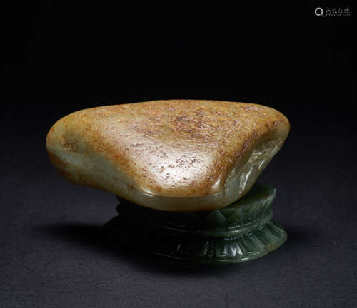 QING DYNASTY HETIAN JADE BOX