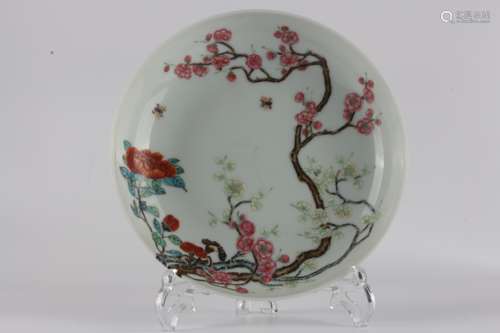 Famille-rose porcelain plum blossom plate