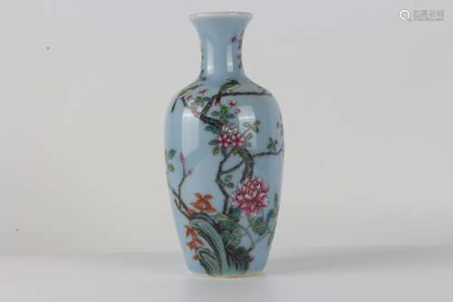 Blue ground Famille-rose porcelain vase