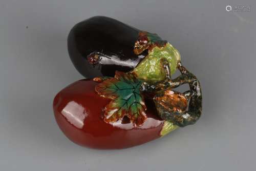 Biomimetic porcelain eggplant