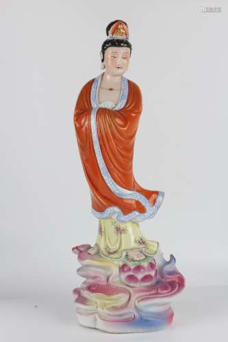 Famille-rose porcelain Guanyin statue