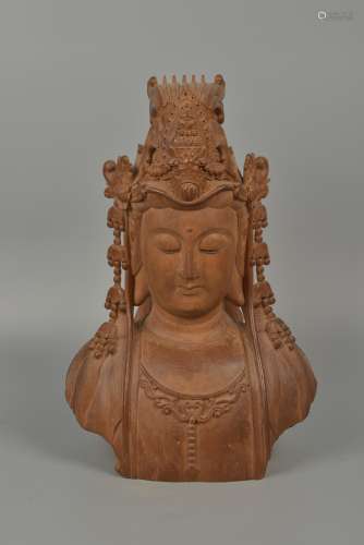 Softwood head of Buddha