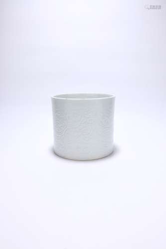 chinese sweet white glazed porcelain brush pot