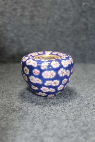 chinese famille rose porcelain water pot