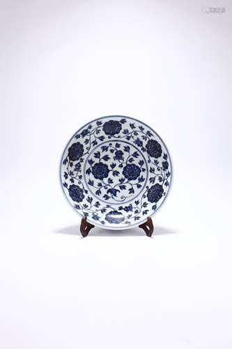 chinese blue and white porcelain dish