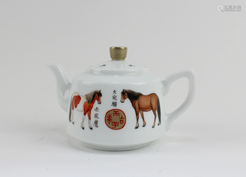 Chinese Porcelain Teapot