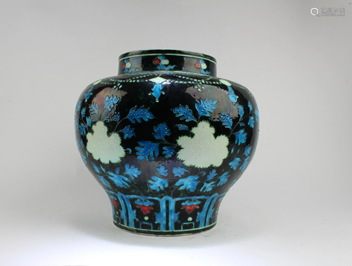 Chinese Porcelain Jar