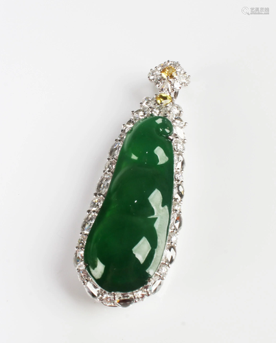 A Jadeite Jade Pendant